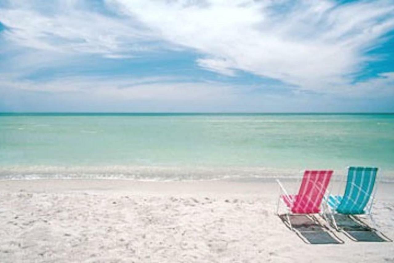 Where The Sun Meets The Water St. Pete Beach Exteriör bild